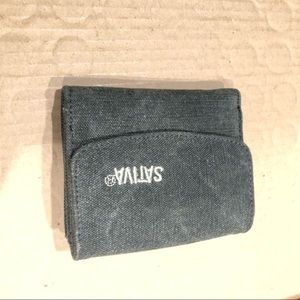 Sativa Hemp Wallet with pockets and divider